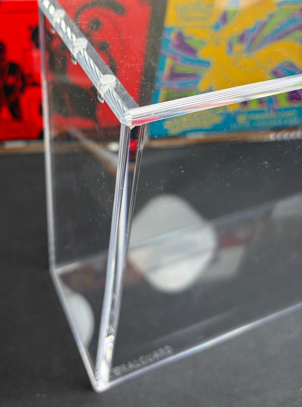 Mega Charizard / 151 Ultra Premium Collection Acrylic Display Case with Magnetic Lid - CoralGuard