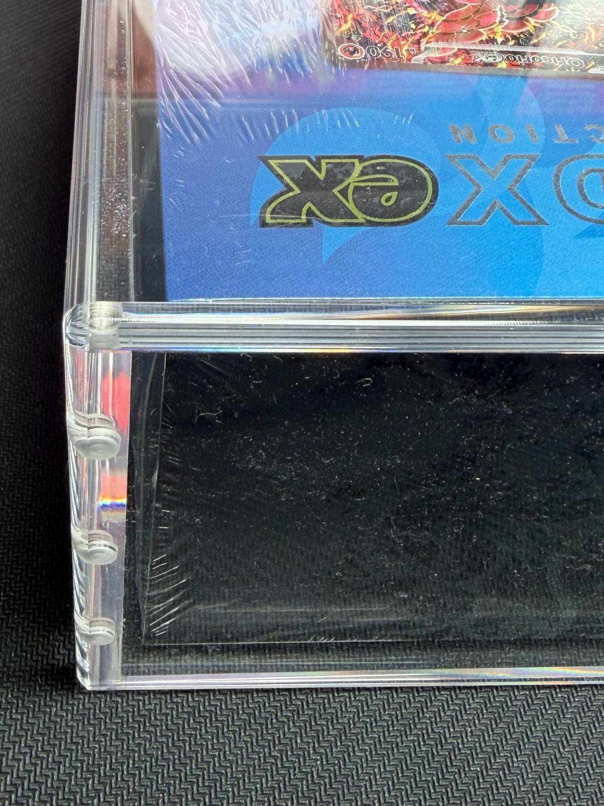 Mega Charizard / 151 Ultra Premium Collection Acrylic Display Case with Magnetic Lid - CoralGuard