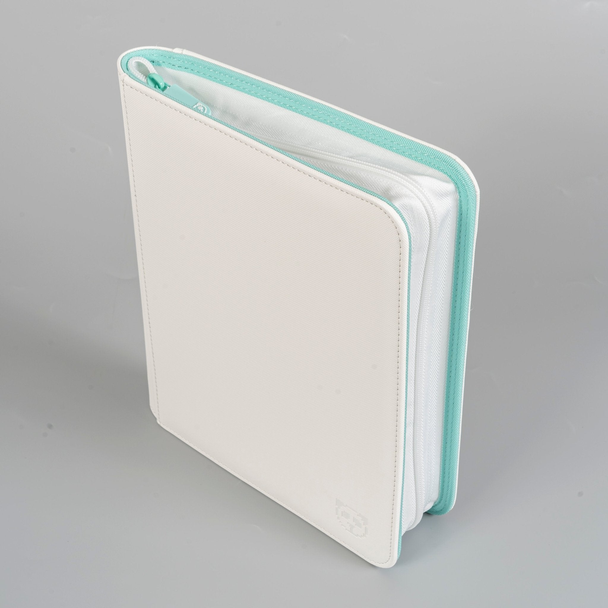 Premium Mint White 4 Pocket Top Loader Binder - CoralGuard